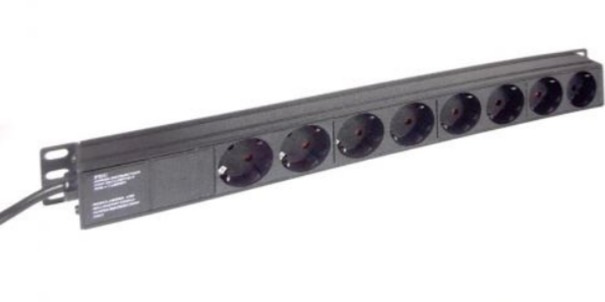 1HE-Leiste, 8 rückseit. Dosen, Schalter